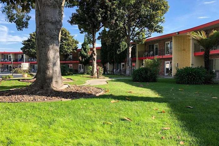 Garden Inn & Suites Oakland Airport 外观 照片